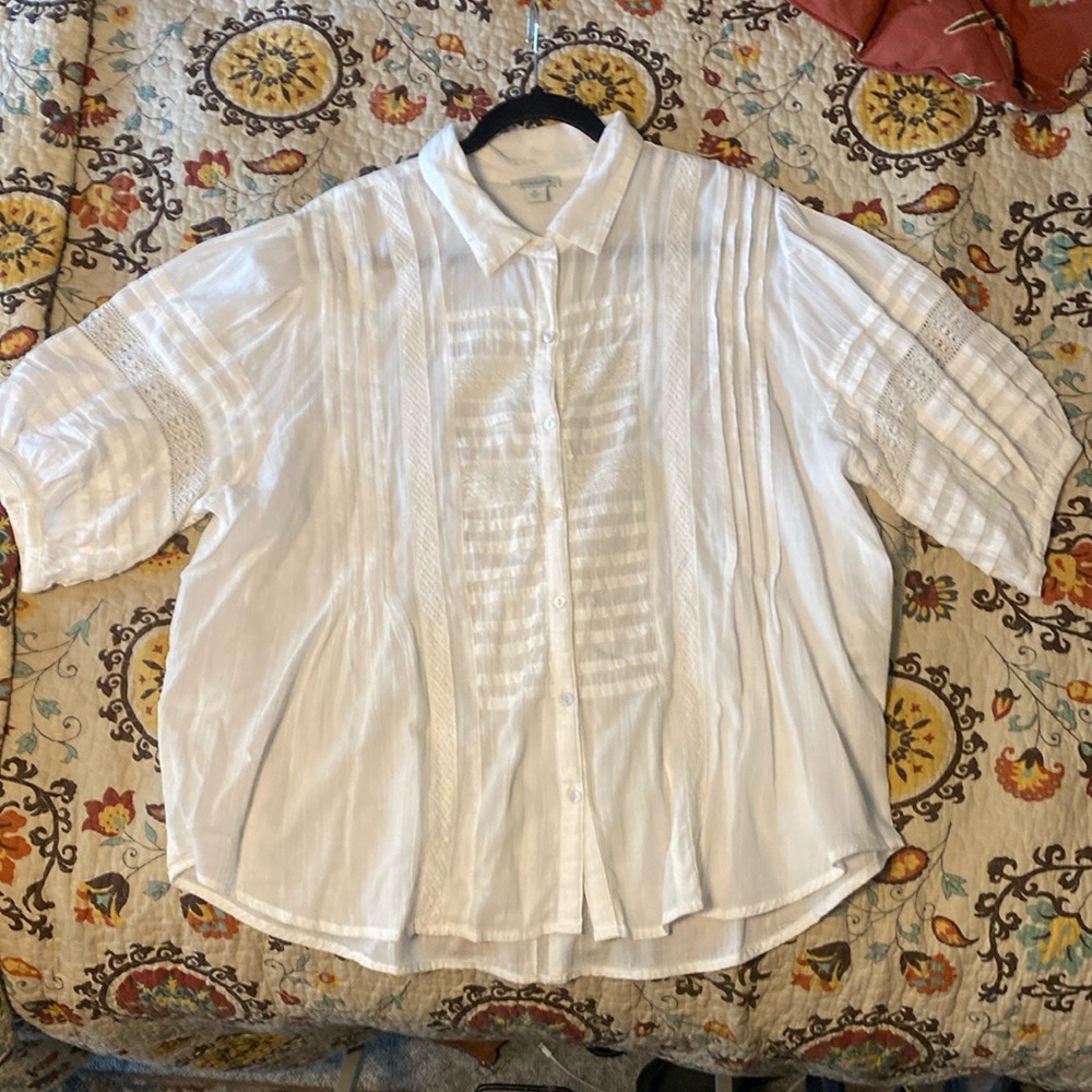 Sundance Cotton Blouse with lots of Beautiful detailing.